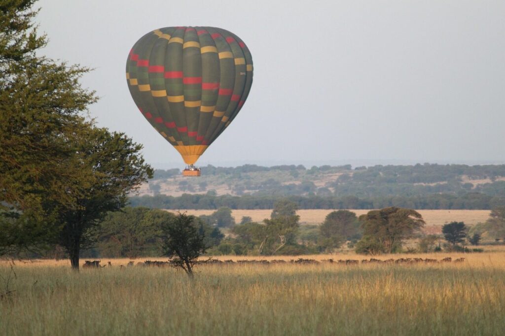 6-Day Romantic Honeymoon Safari & Hot Air Balloon Ride